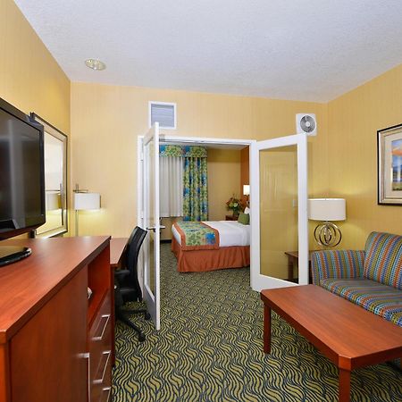 Best Western Plus Fresno Inn Ngoại thất bức ảnh